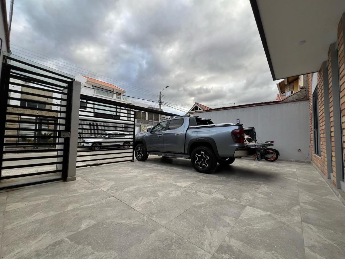 Amplio (137,30 M²) Departamento de Lujo en Venta - Cuenca, Azuay — imagen 7