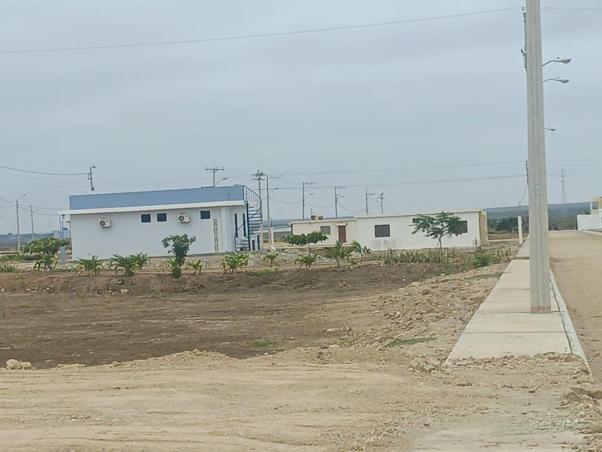 Vendo 2 Terrenos Km 3,5 Via Guayaquil - Santa Elena - L. Arias — imagen 3