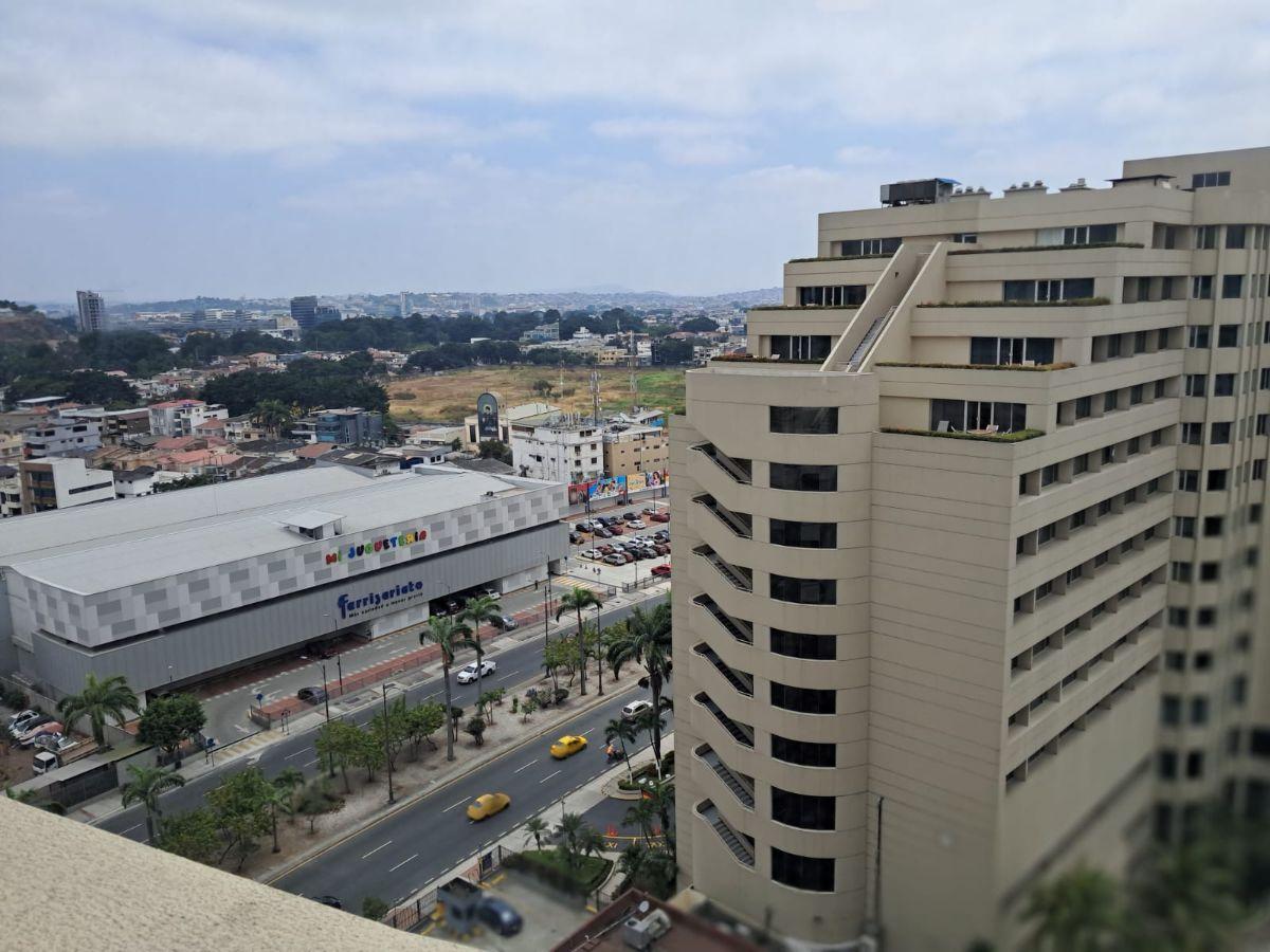 Exclusivo Dpto en Venta, Torre Colón 1, Guayas — imagen 5