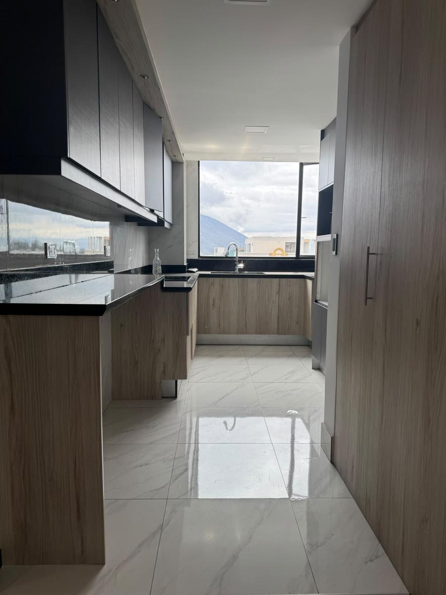Venta Departamento en 3 Dorm. Ponceano — imagen 4