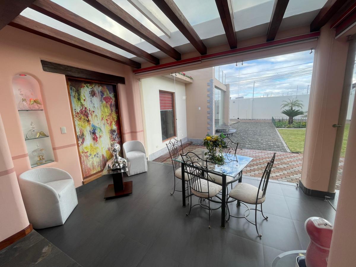 Casa de Lujo en Venta en Cotacachi - Imababura, Imbabura — imagen 3