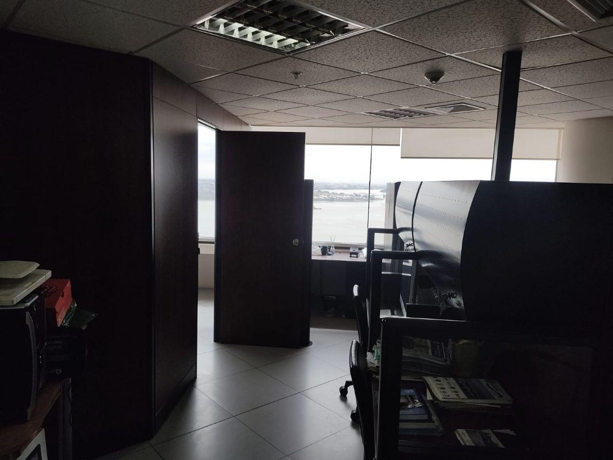 Oficina Comercial de 50 m² en Venta en Puerto Santa Ana, Guayas — imagen 5