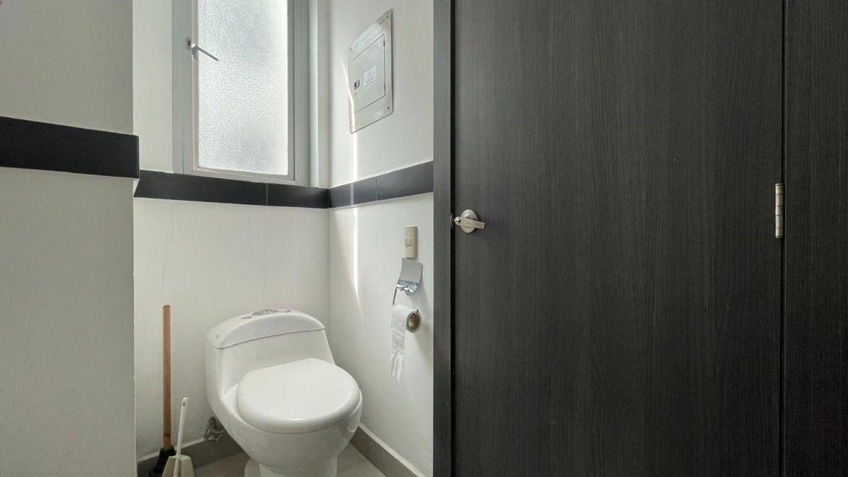 Oficina en Venta Edificio Royal Pacific Mariscal — imagen 4