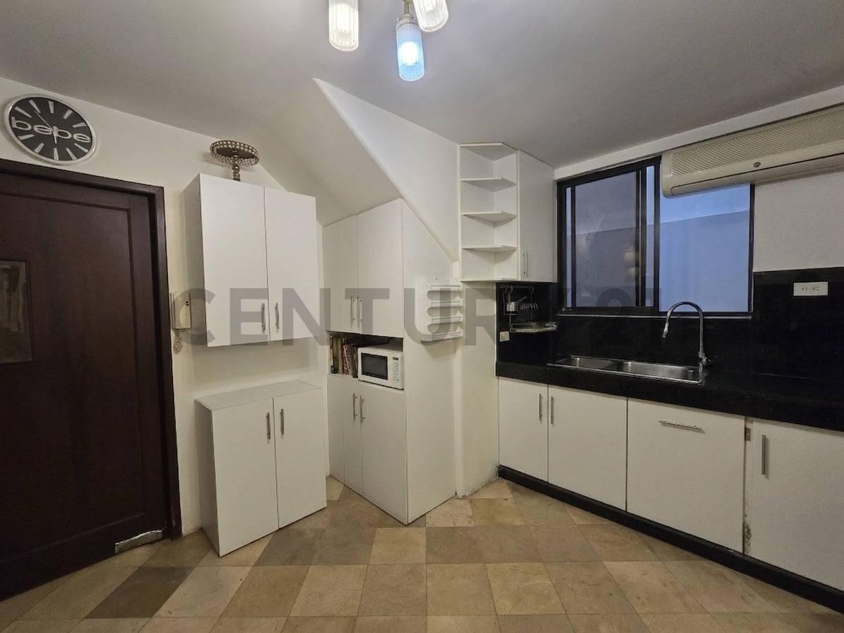 Venta Casa con Jacuzzi de 3 Dorm. en La Ciudadela Ceibos Norte, C. Ram, Guayas — imagen 5