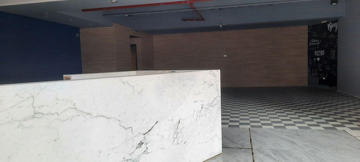 Vendo Local Comercial de 179 m en Av Gonzalez Suarez, Centro Norte de Quito — imagen 8