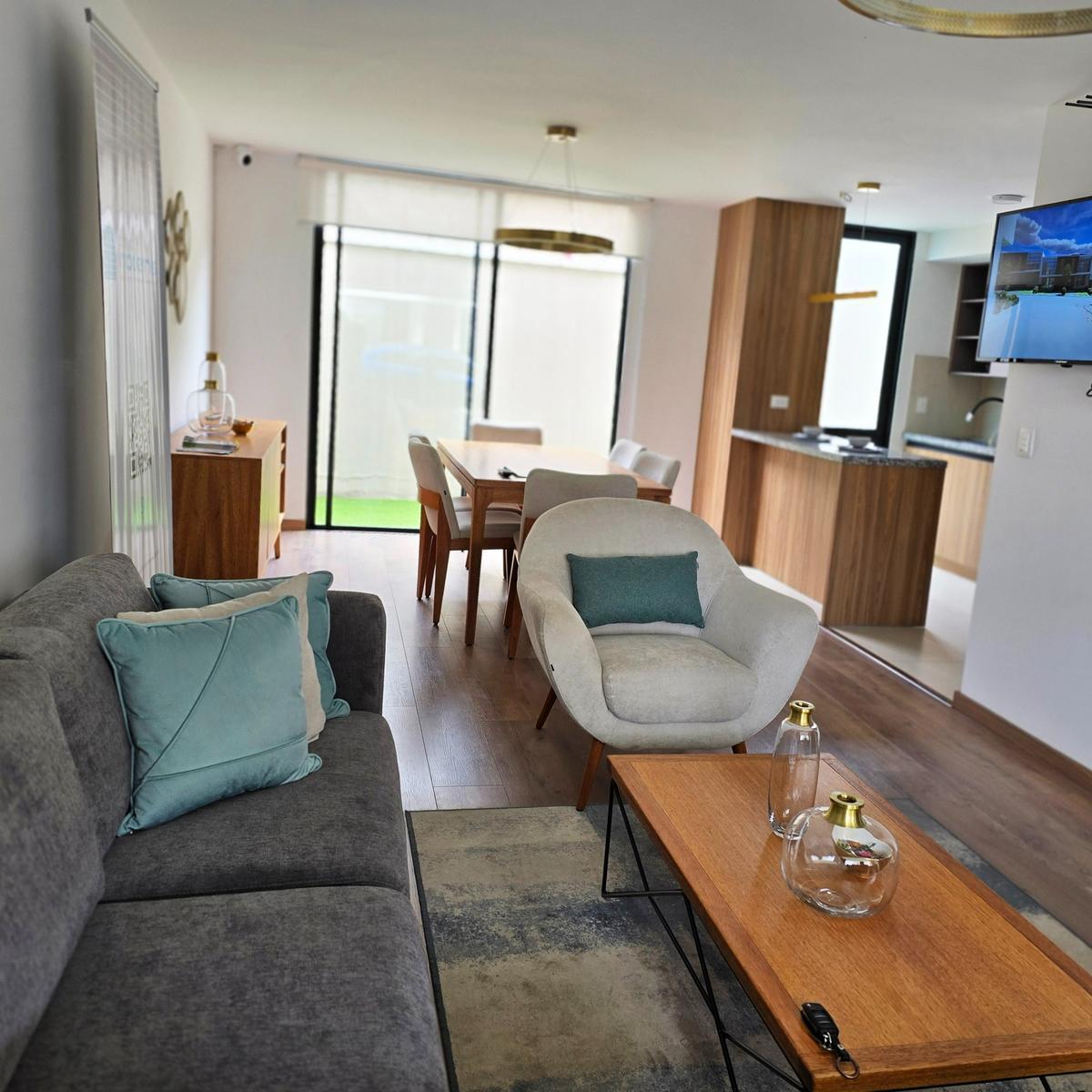 Casa Vip en Venta Al Norte de Ambato, Tungurahua — imagen 8