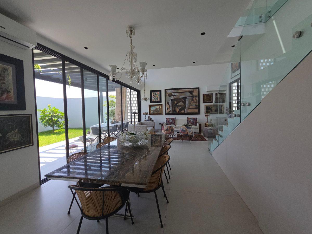 Hermosa y Moderna Casa de 3 Dorm. Doble Altura con Acabados de Lujo, Guayas — imagen 6