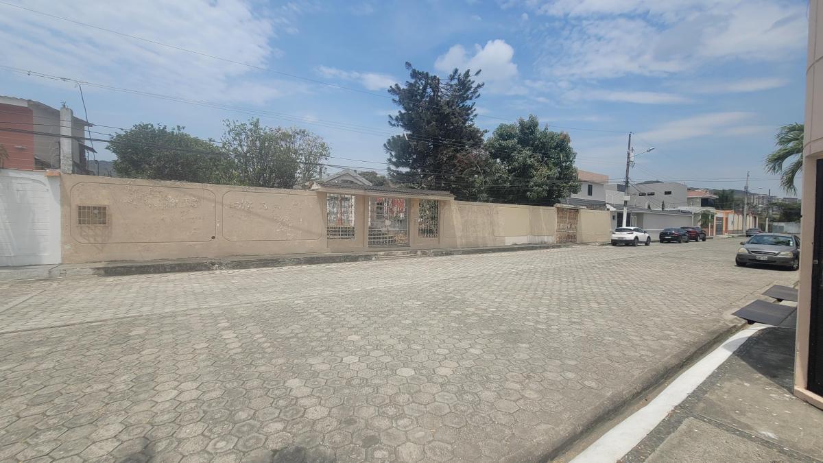 En Venta Exclusivo Terreno - Torres del Salado 1 - Via La Costa - Mae. Recalde, Guayas — imagen 4