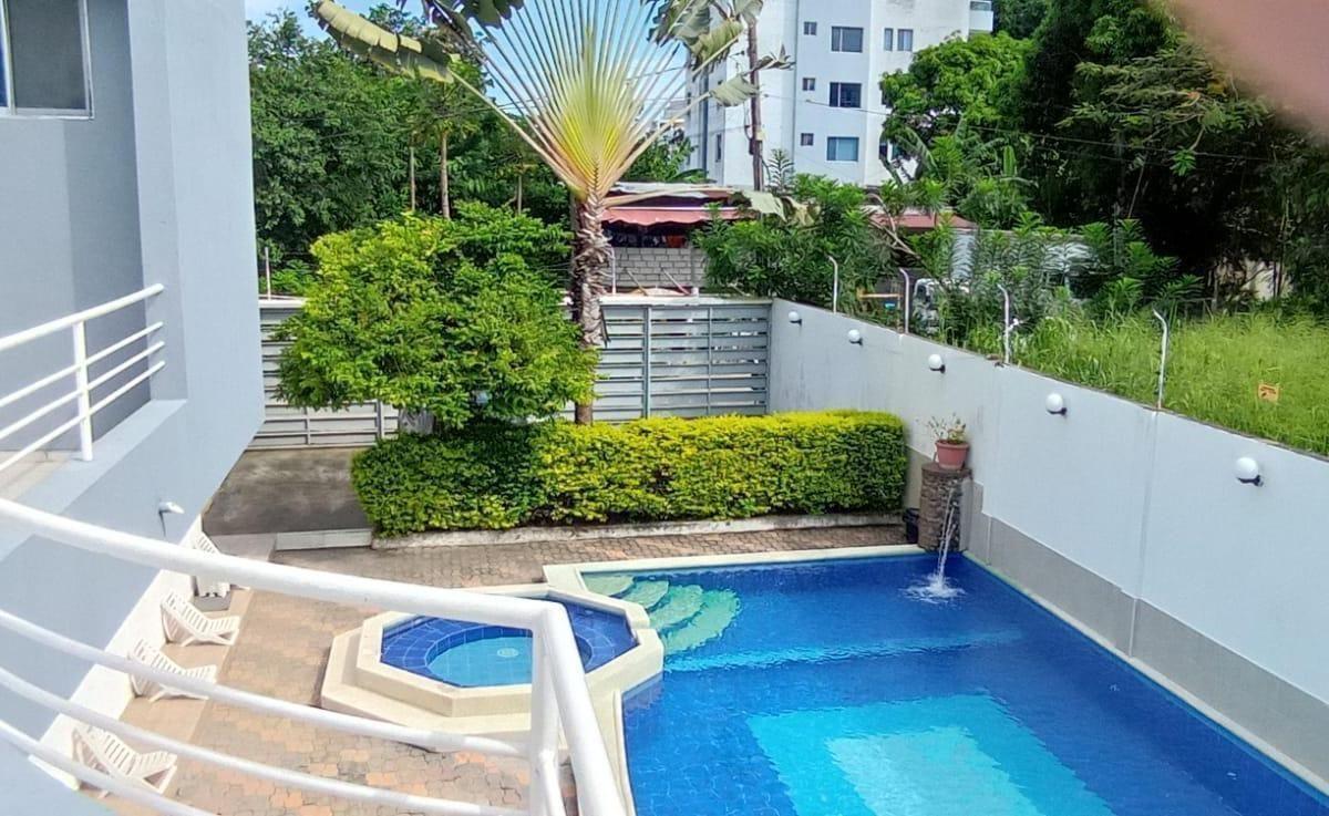 Departamento en Venta de 2 Habitaciones en Tonsupa Frente a La Piscina — imagen 5