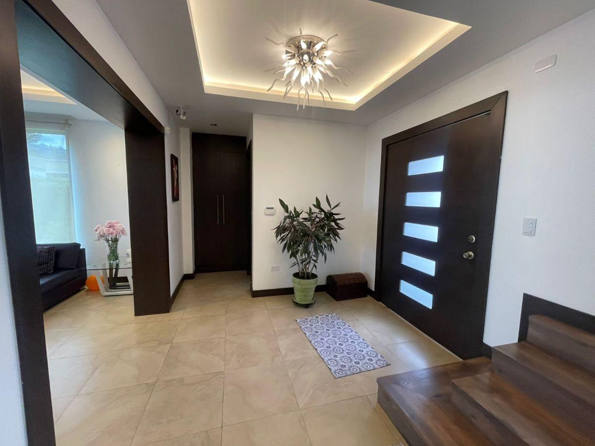Casa en Venta Lumbisi — imagen 8