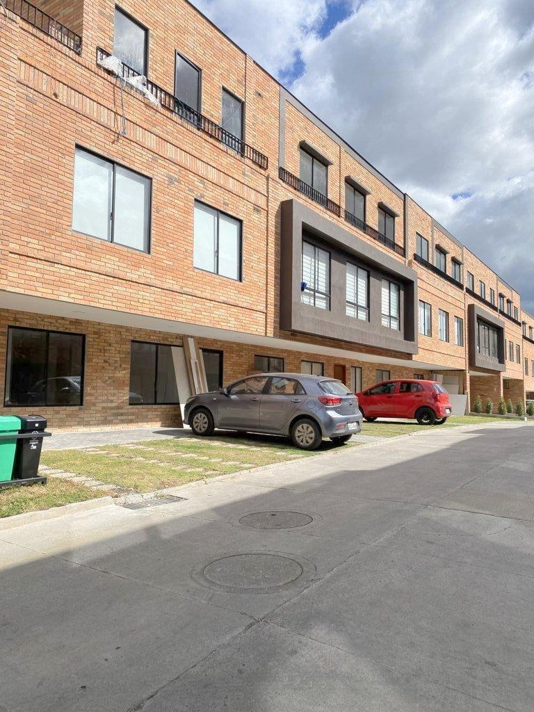 Departamento en Venta por Estrenar, Crédito Vip Sector Wayra Plaza – Cuenca Ec. Azuay — imagen 7