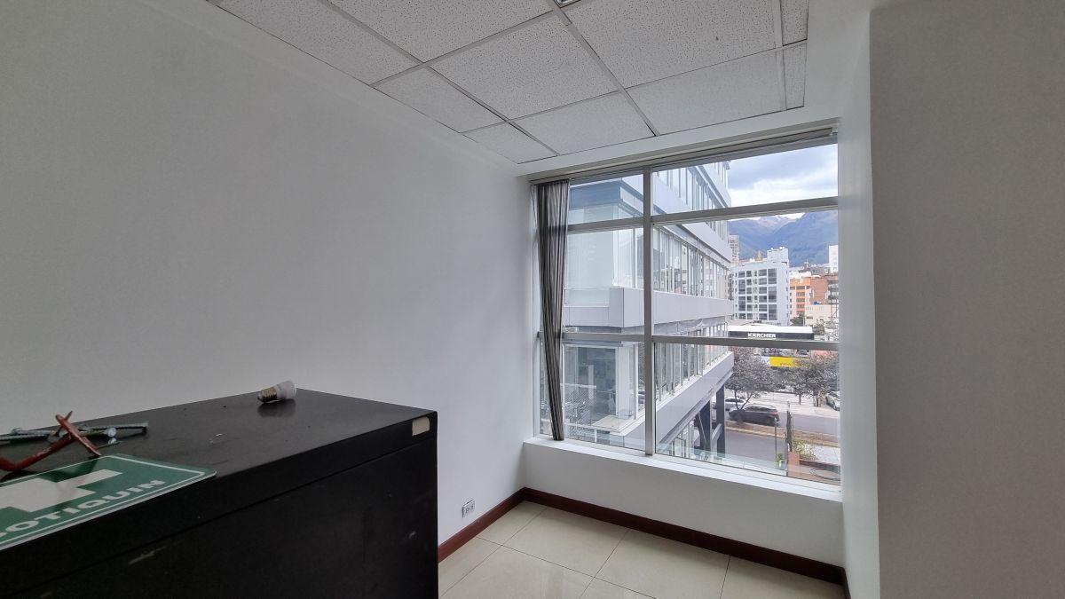 Eno - Oficina Comercial de 38.90 m² en Venta en Centro Norte, Carolina. Provincia de Pichincha — imagen 7