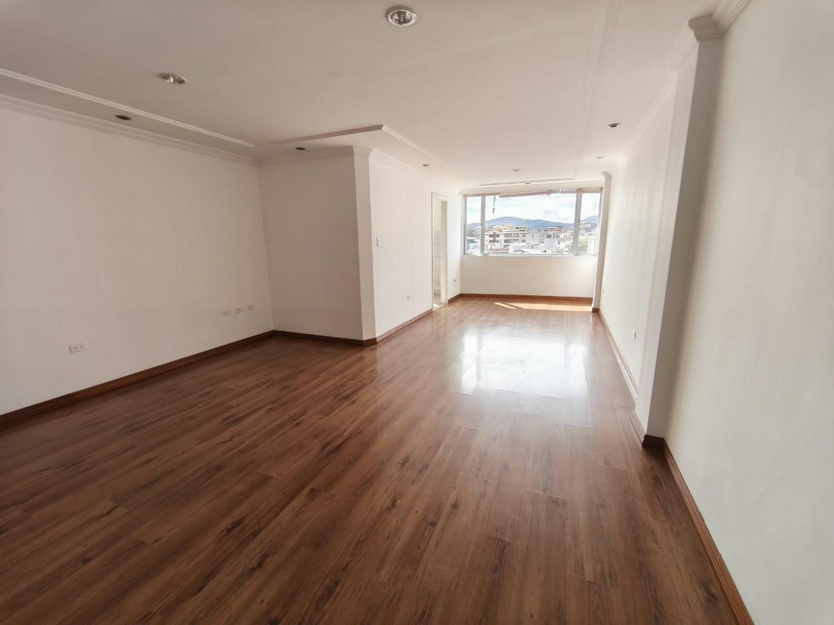 Departamento de 3 Dorm. en Venta, Urbanización Jardines de Amagasí, Sector Solca — imagen 10