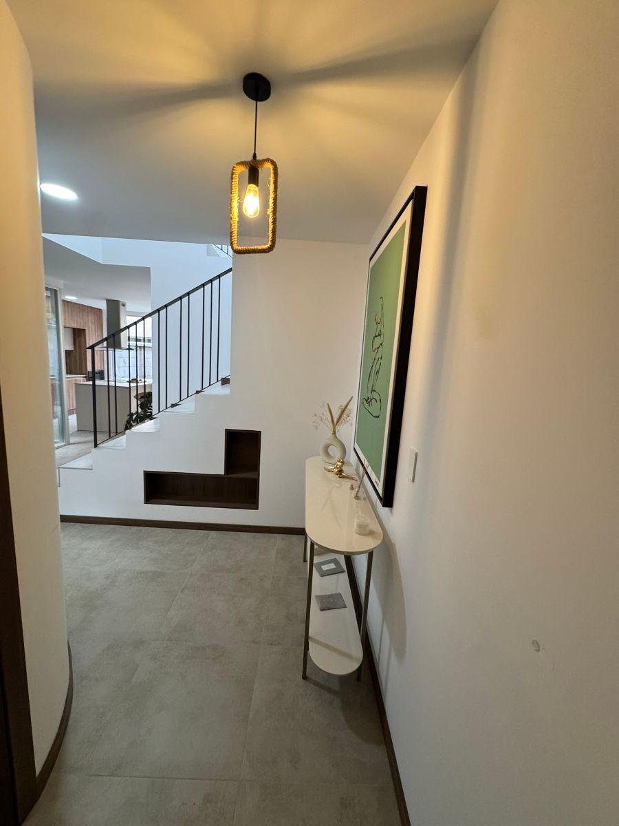 Venta Casa Dos Plantas 3 Dorm. Dos Parqueaderos Mirasierra Valle de Los Chillos — imagen 10