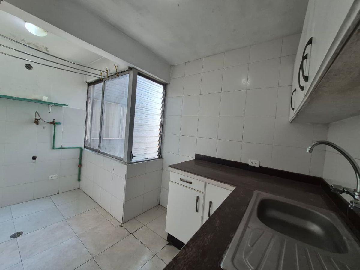 Departamento de 68 m² con 3 Dorm. en Venta en de Los Granados — imagen 5