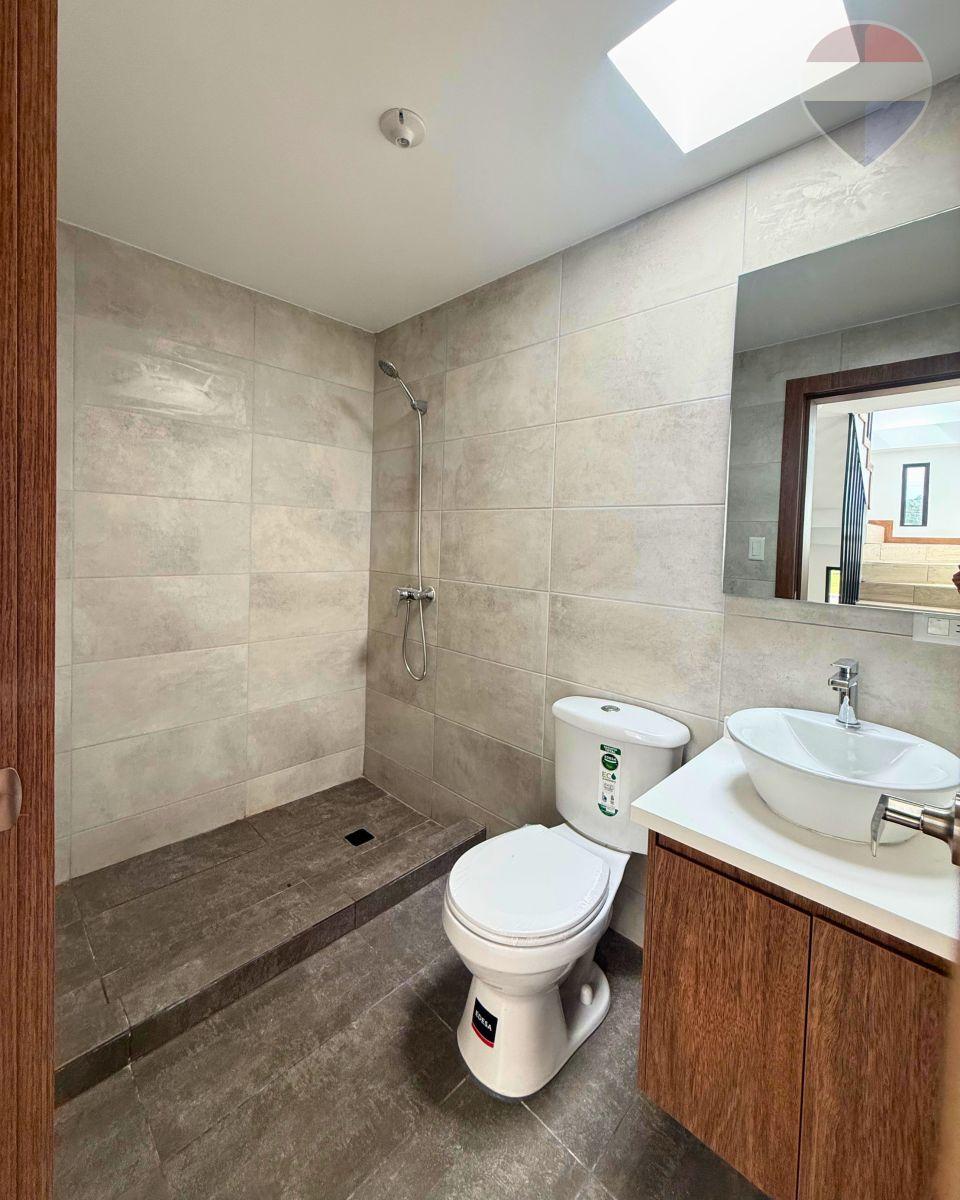 Casa en Venta en Mushuñán – Sangolquí | con Patio y Terraza — imagen 7