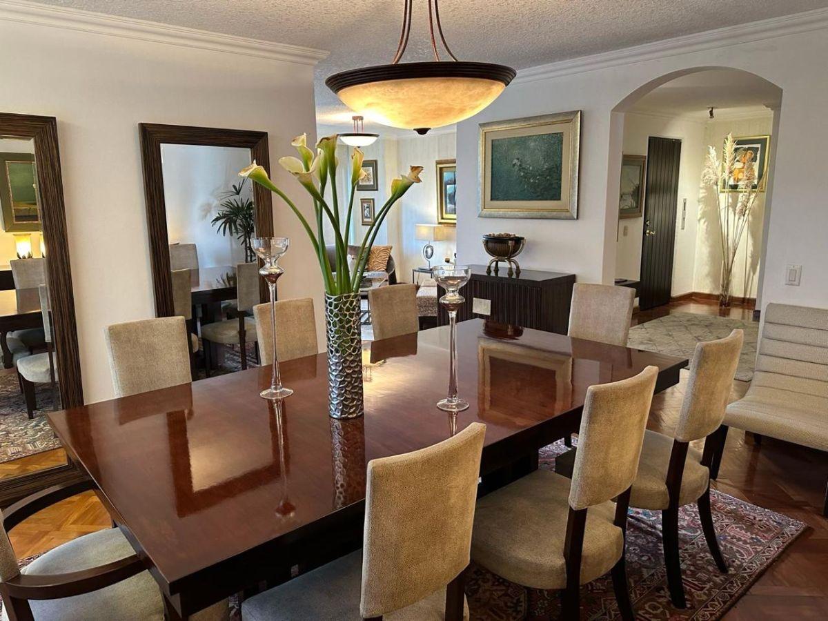 Departamento de Venta, González Suárez, 250 m², 3 Dorm. Cada Uno con Baño — imagen 10
