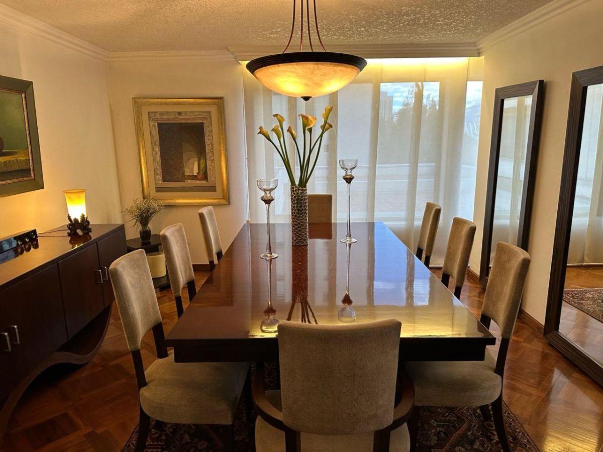Departamento de Venta, González Suárez, 250 m², 3 Dorm. Cada Uno con Baño — imagen 9