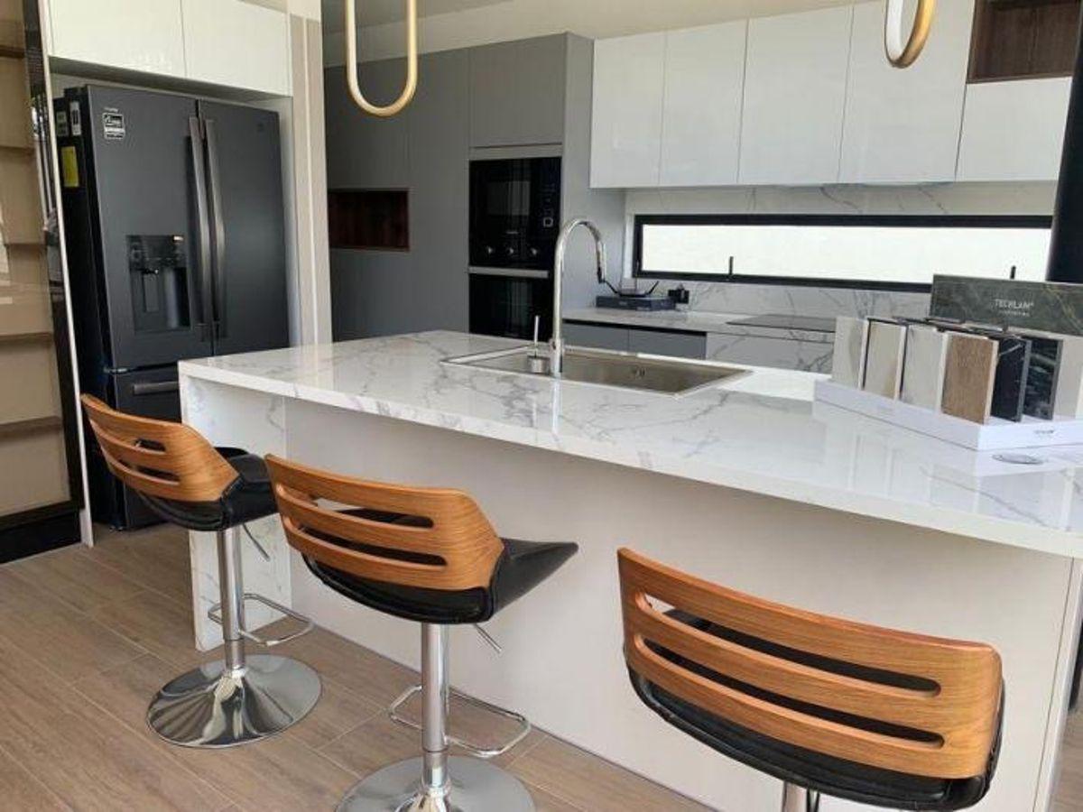 Vendo Hermosa Casa en El Mejor Sector de Tumbaco — imagen 8