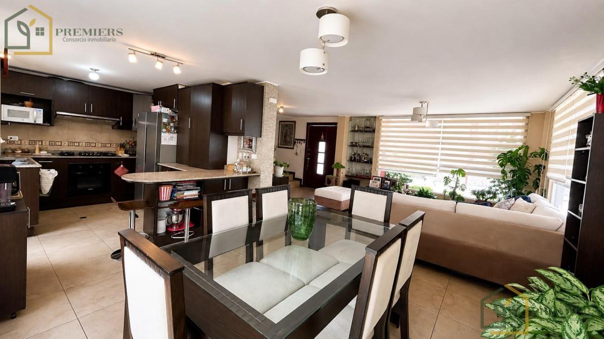 Casa de Venta Sector Cumbaya - Lumbisi — imagen 10
