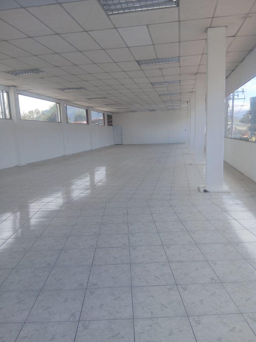 Local de 570 m² en Venta en El Triángulo - Los Chillos — imagen 7