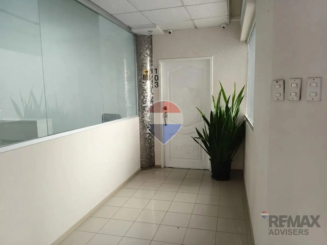 Venta de Oficina 109 m², Seguridad 24/7, Alborada, Guayas — imagen 7