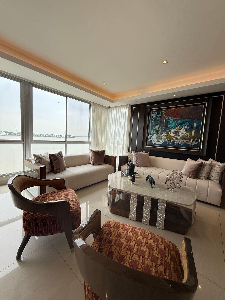 Elegante Departamento Amoblado en Venta - Frente Al Rio Babahoyo, Guayas — imagen 7