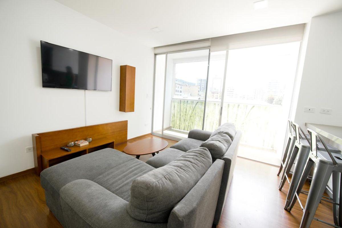 Moderno Departamento en La Carolina: 2 Hab, Balcón y Doble Parqueadero en $ — imagen 8