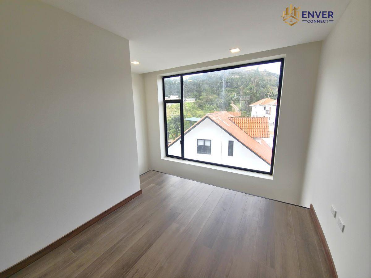 Casa en Venta - Challuabamba Tipo 6, Azuay — imagen 9