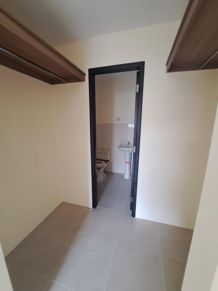 Casa de Estreno en Urbanización La Rioja - Etapa Bolonia - 4 Dorm. (W. Y), Guayas — imagen 3