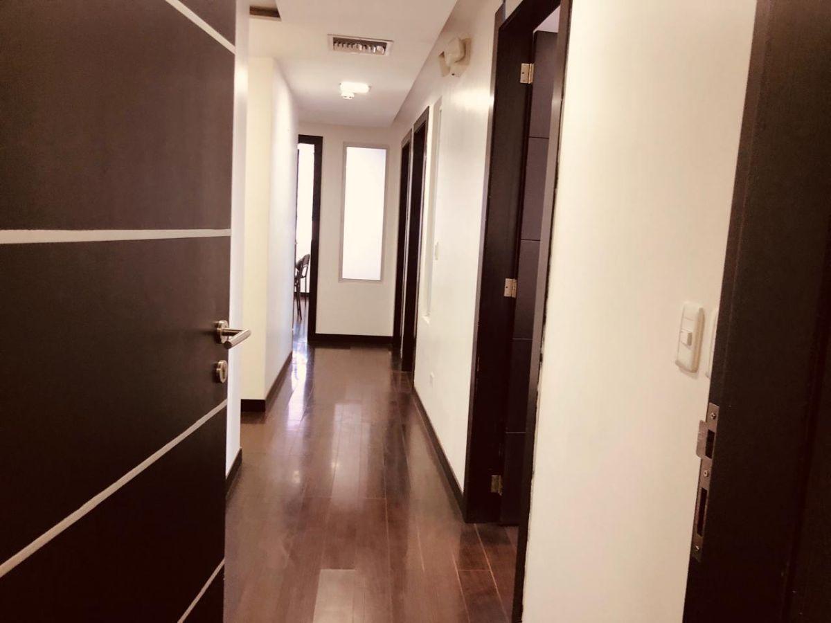 Av Orellana Vendo Oficina 147 m². Provincia de Pichincha — imagen 9