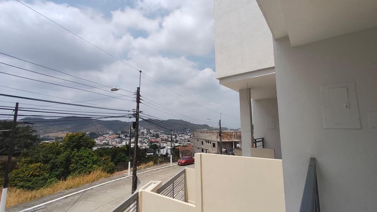 Casa en Venta, Ciudadela Las Cumbres, Irir, Guayas — imagen 10