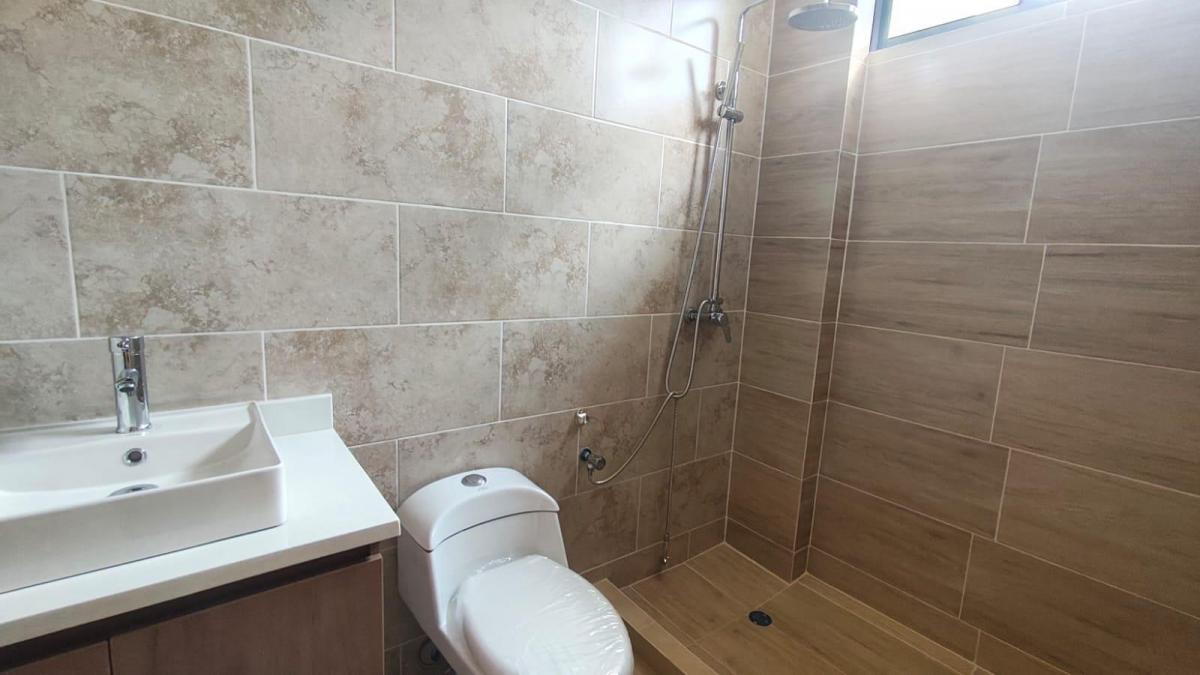 Casa en Venta, Ciudadela Las Cumbres, Irir, Guayas — imagen 6