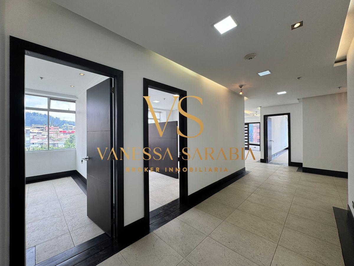 Oficina Comercial de 176 m² en Venta en La Carolina — imagen 5