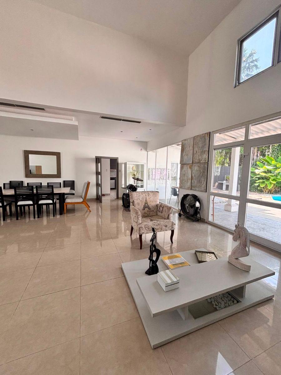 Vendo de Una Planta en Casa en El Cortijo, Guayas — imagen 9