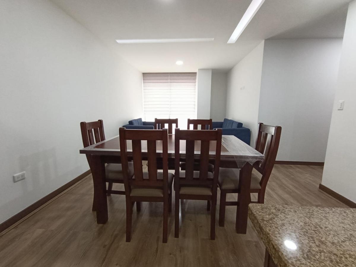 Vendo Amplio Departamento 2 Dorm. con Ascensor, Terraza 1 Parqueo — imagen 8