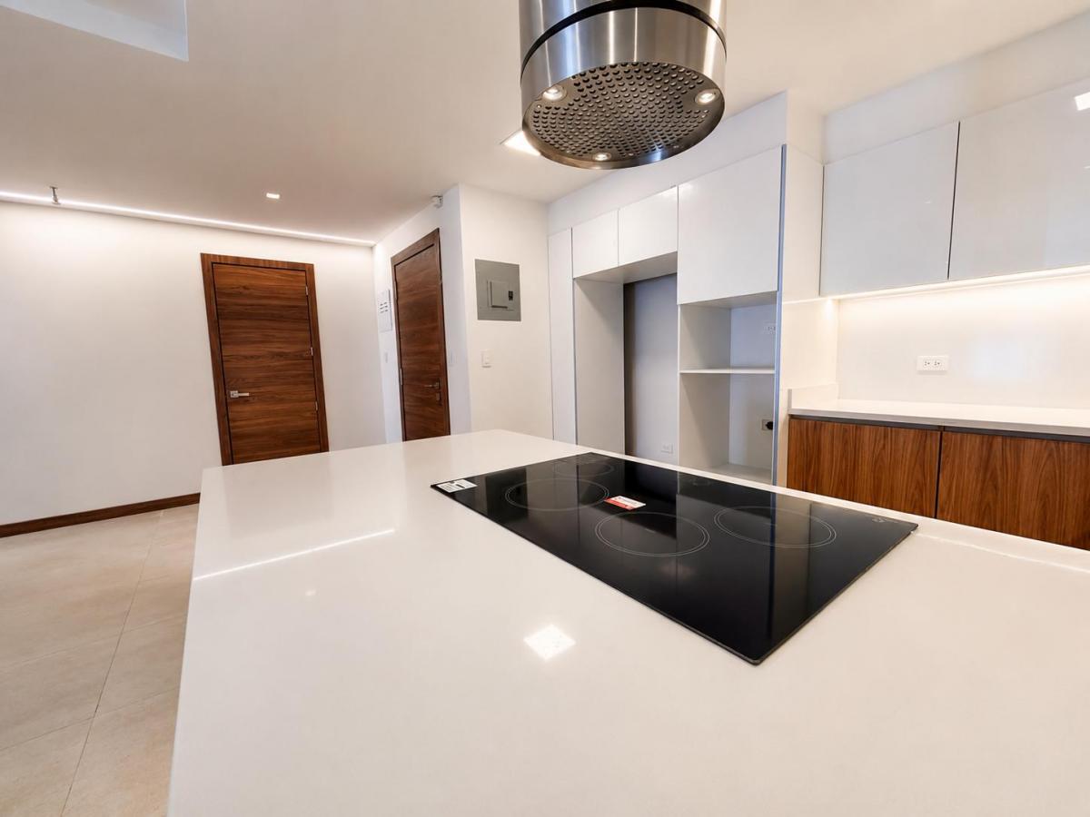 Vendo Espectacular Departamento, por Estrenar en Cumbayá — imagen 6