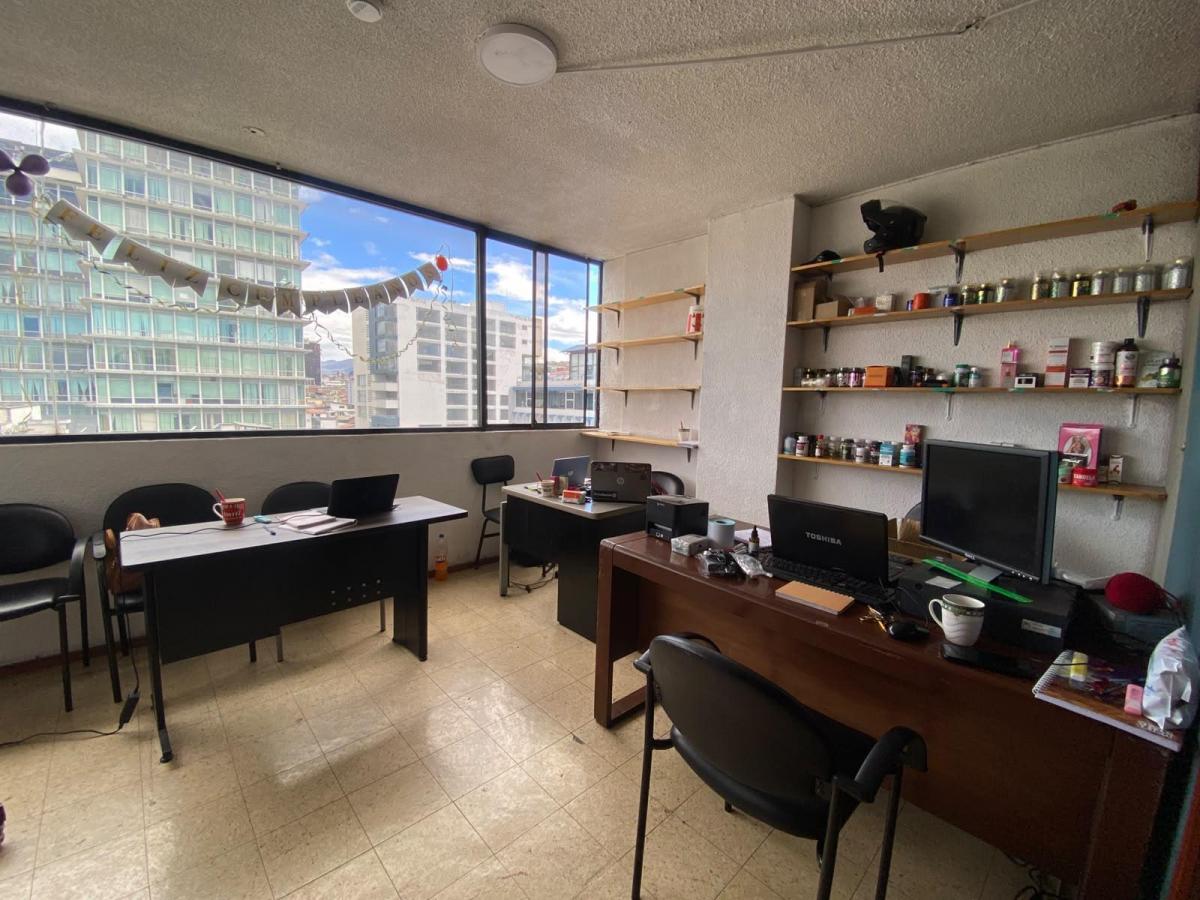 Oficina en Venta / Frente Al Sri / Quito - El Ejido — imagen 3