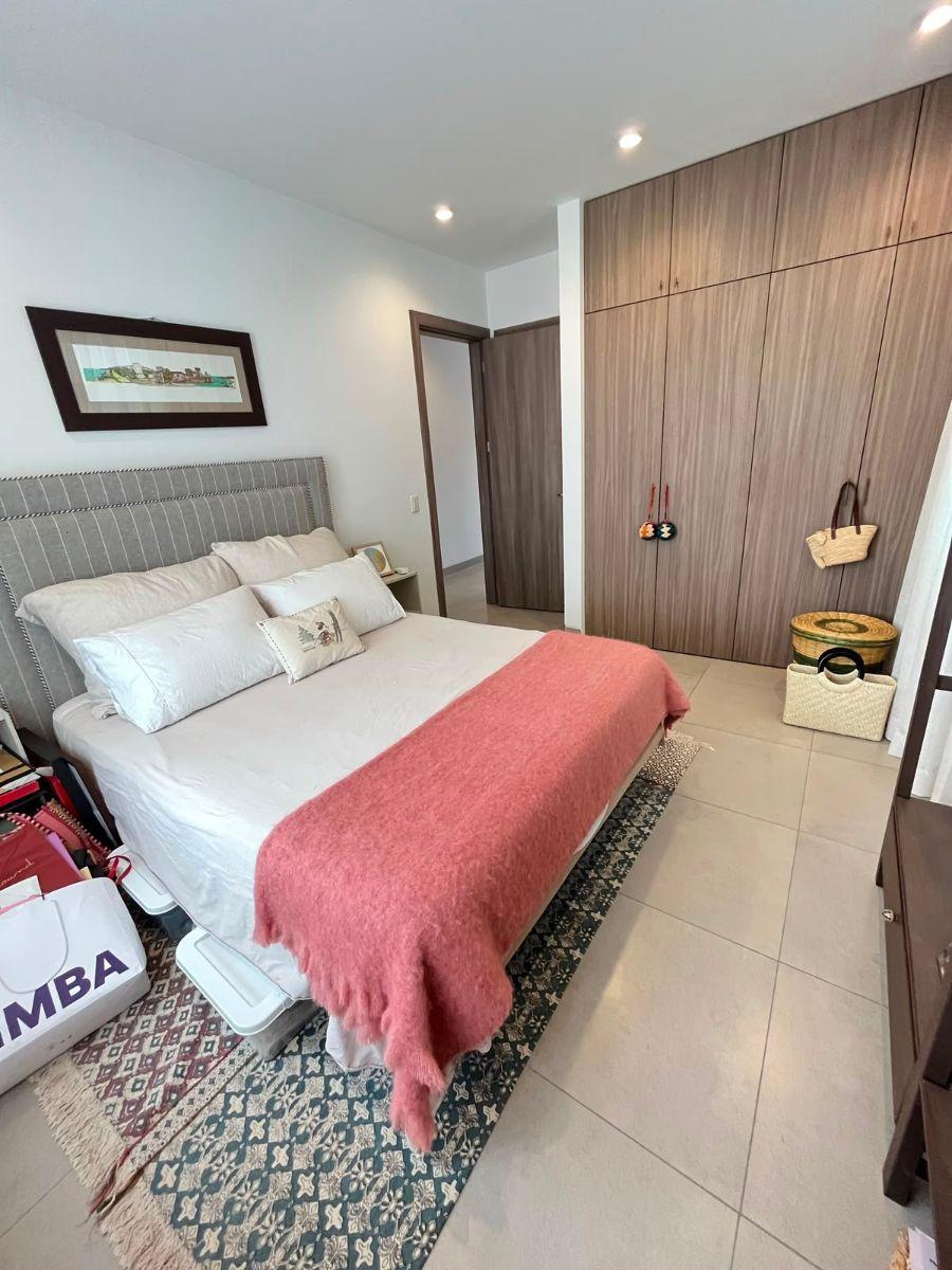 Vendo Lindo Departamento en Samborondon, Puerta Al Rio, 18 Meses de Antigüedad, 2 Parqueos, Guayas — imagen 7