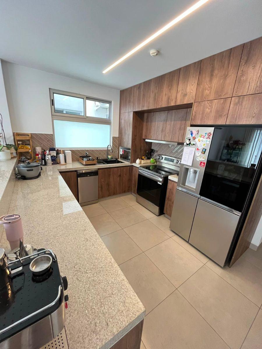 Vendo Lindo Departamento en Samborondon, Puerta Al Rio, 18 Meses de Antigüedad, 2 Parqueos, Guayas — imagen 5