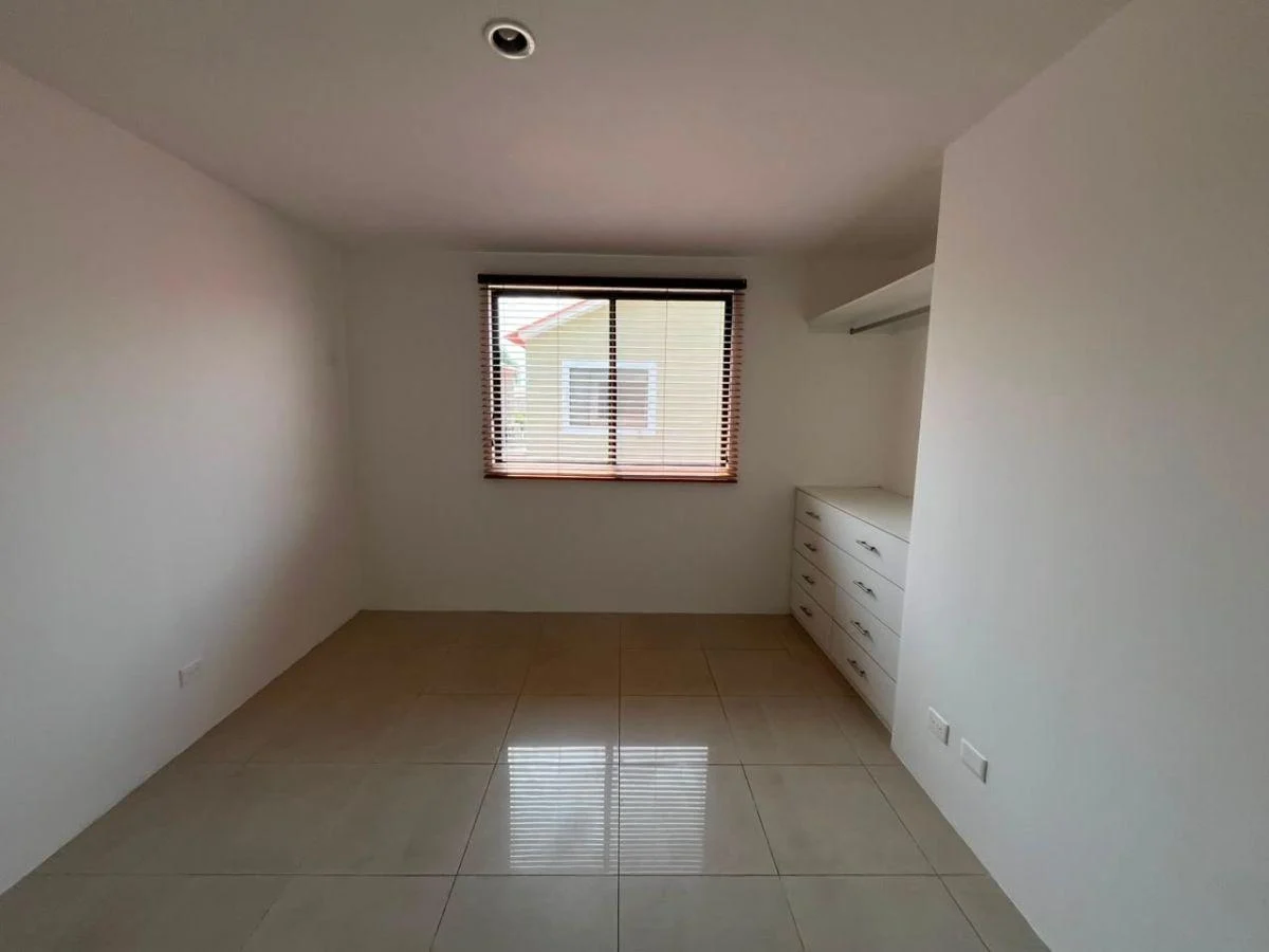Venta de Casa en Ciudad Celeste Etapa La Ria Via Samborondon, Guayas — imagen 5