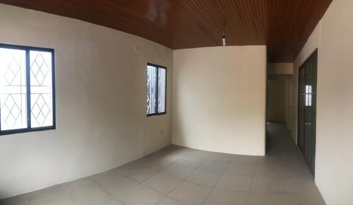 Venta Casa Esquinera Bifamiliar/rentera - un Piso - La Alborada - Zona Segura (Wl), Guayas — imagen 7