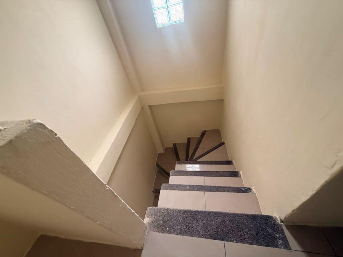 Se Vende Casa en Cerca de Villa España de 3 Dormítorios, Guayas — imagen 6