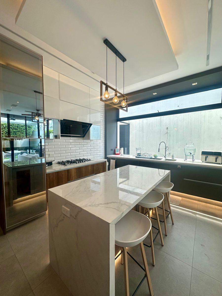 Exclusiva Casa en Punta Mocoli Peninsula!, Guayas — imagen 5
