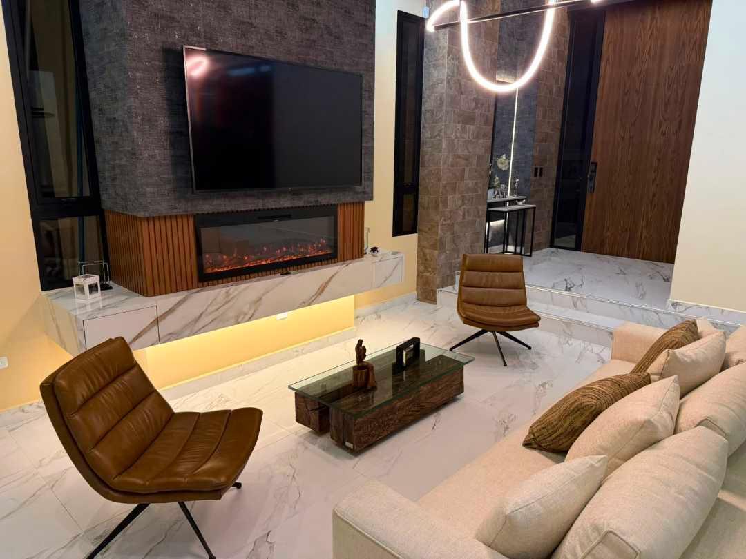 Casa de Lujo con Piscina en Venta Puembo Cerca Club Arrayanes — imagen 10