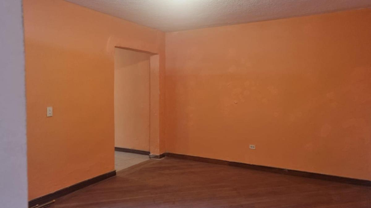 Venta Casa Grande por La Carlos Salas Cerca Comité del Pueblo Norte de Quito Inversionistas — imagen 5