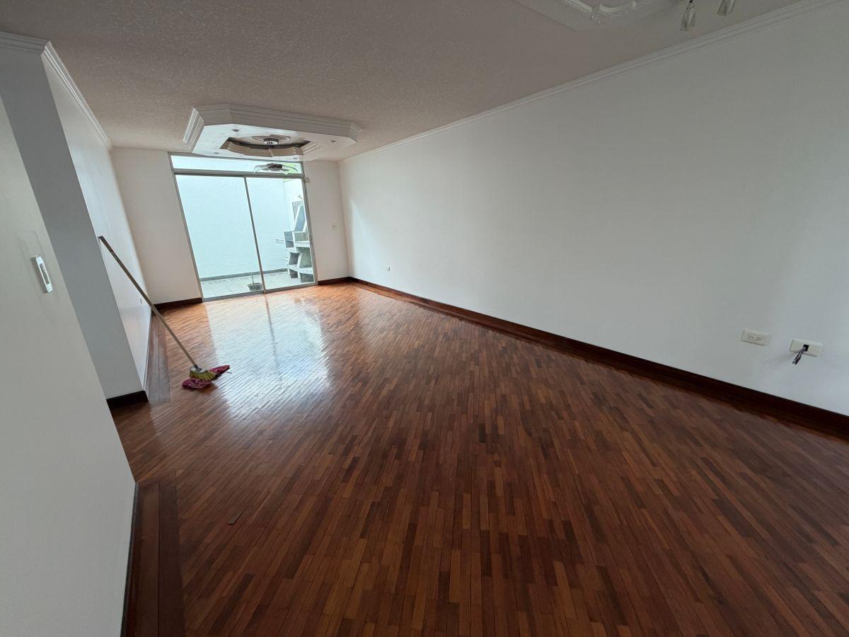Ponceano, Casa en Conjunto 5 Dorm. — imagen 4