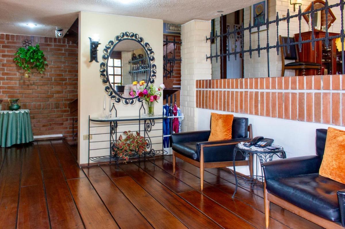 Casas en Venta en Quito Sector Rumipamba con 5 Dorm. y Bbq — imagen 7