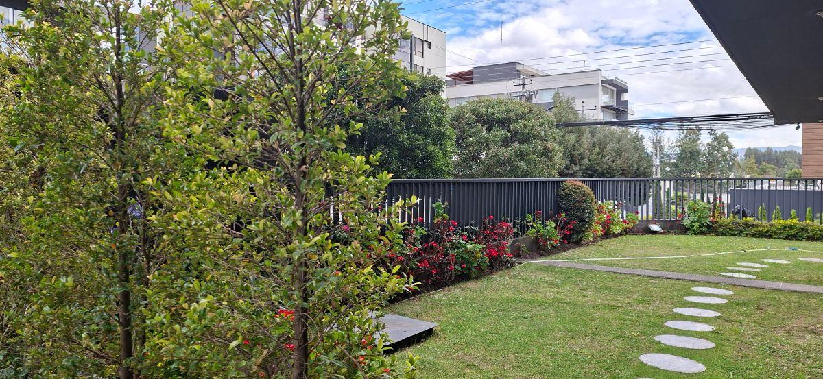 Vendo Departamento, Lomas de Monteserrin — imagen 10
