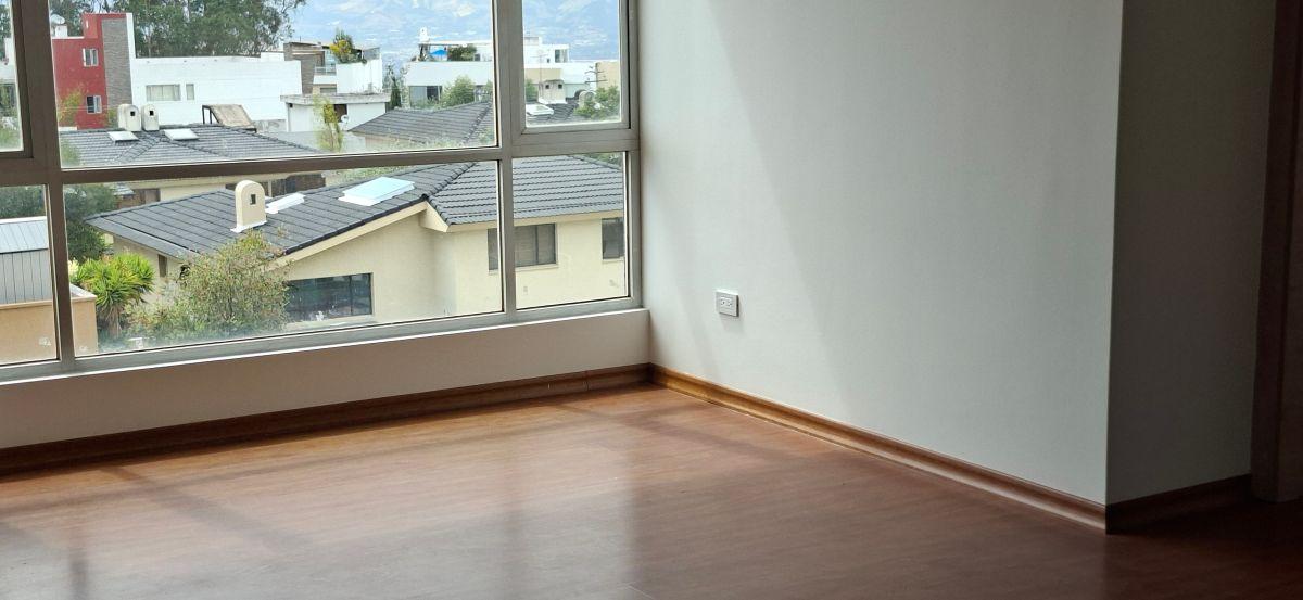 Vendo Departamento, Lomas de Monteserrin — imagen 3